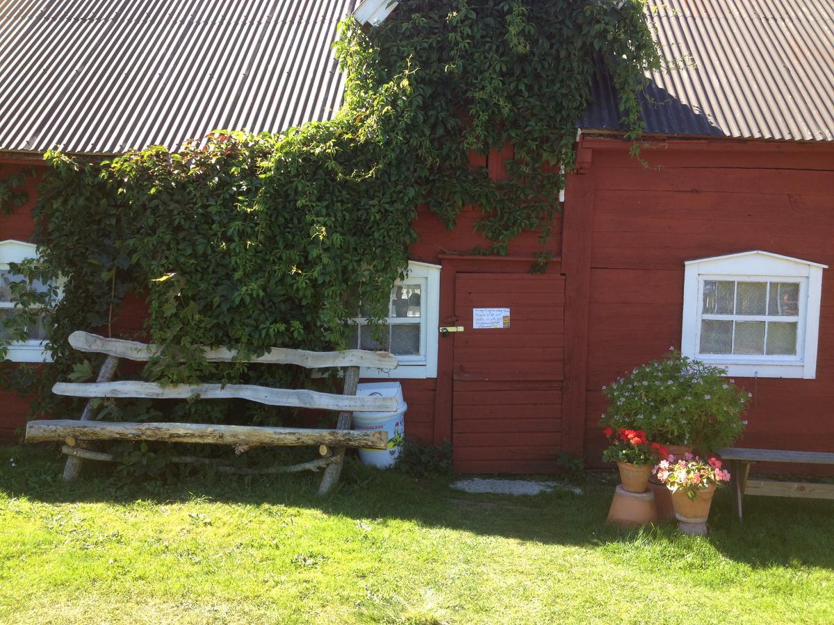 Stf Hagaby/Lantgarden Hostel Löttorp Buitenkant foto