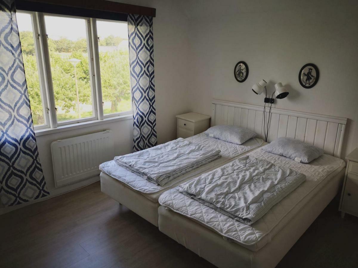 Stf Hagaby/Lantgarden Hostel Löttorp Buitenkant foto